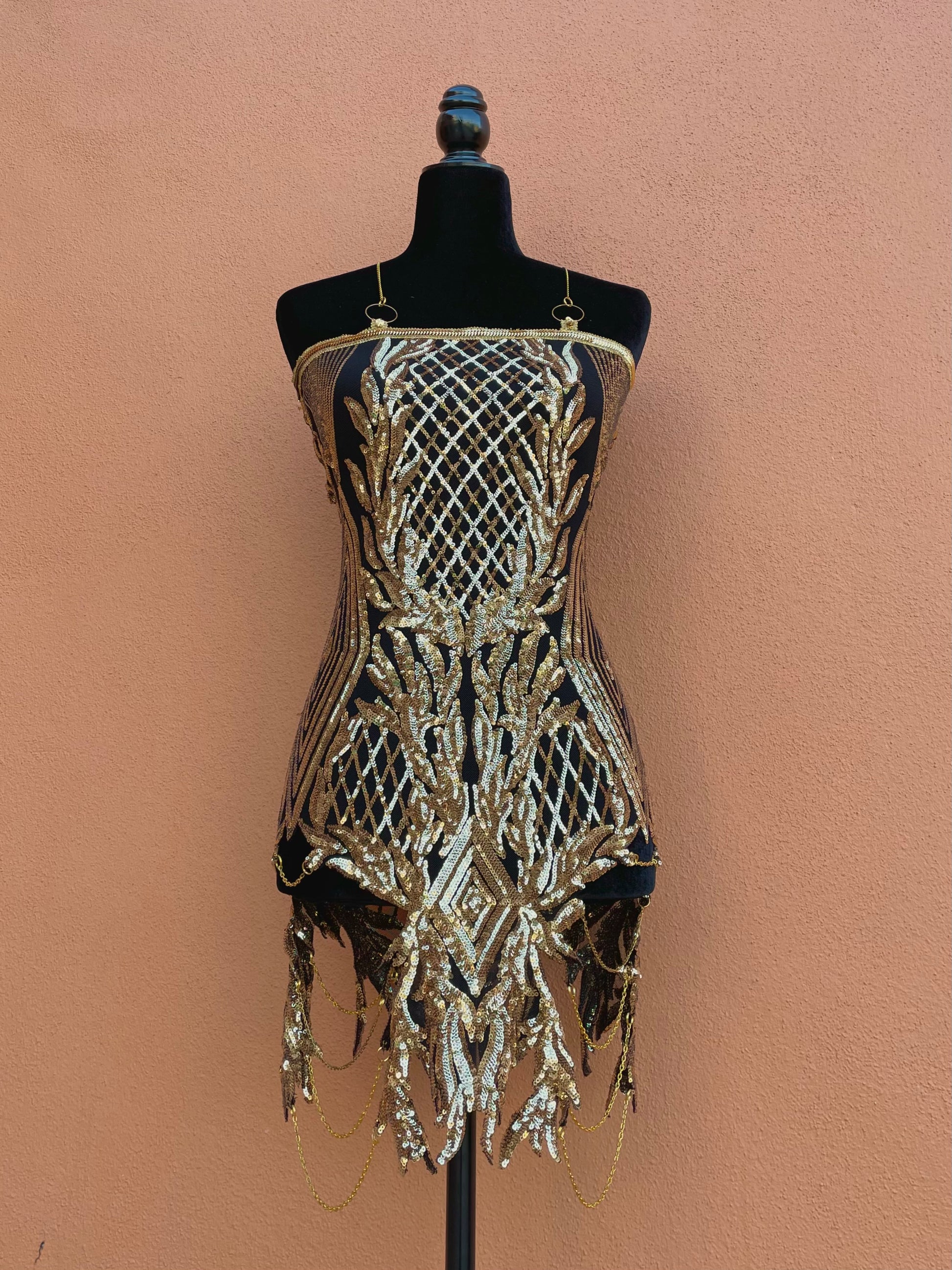 Nefertiti's Night Gold
