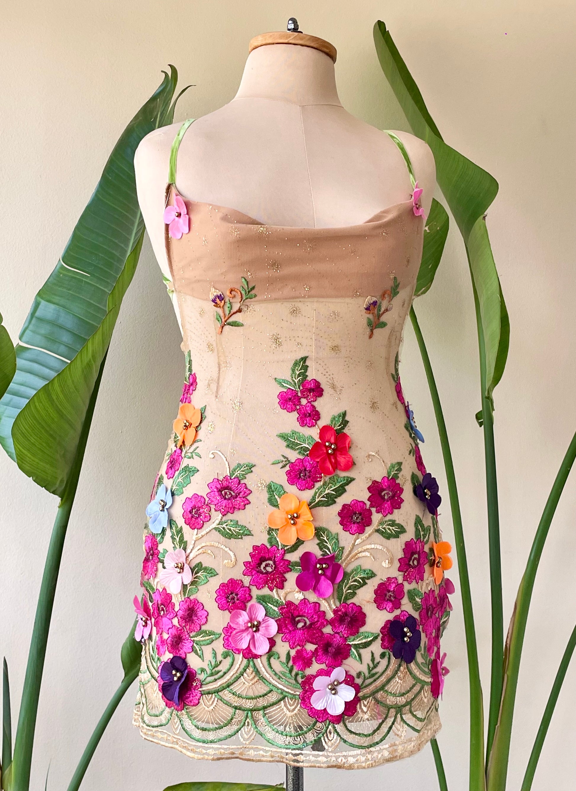 Zuhoor mini dress
