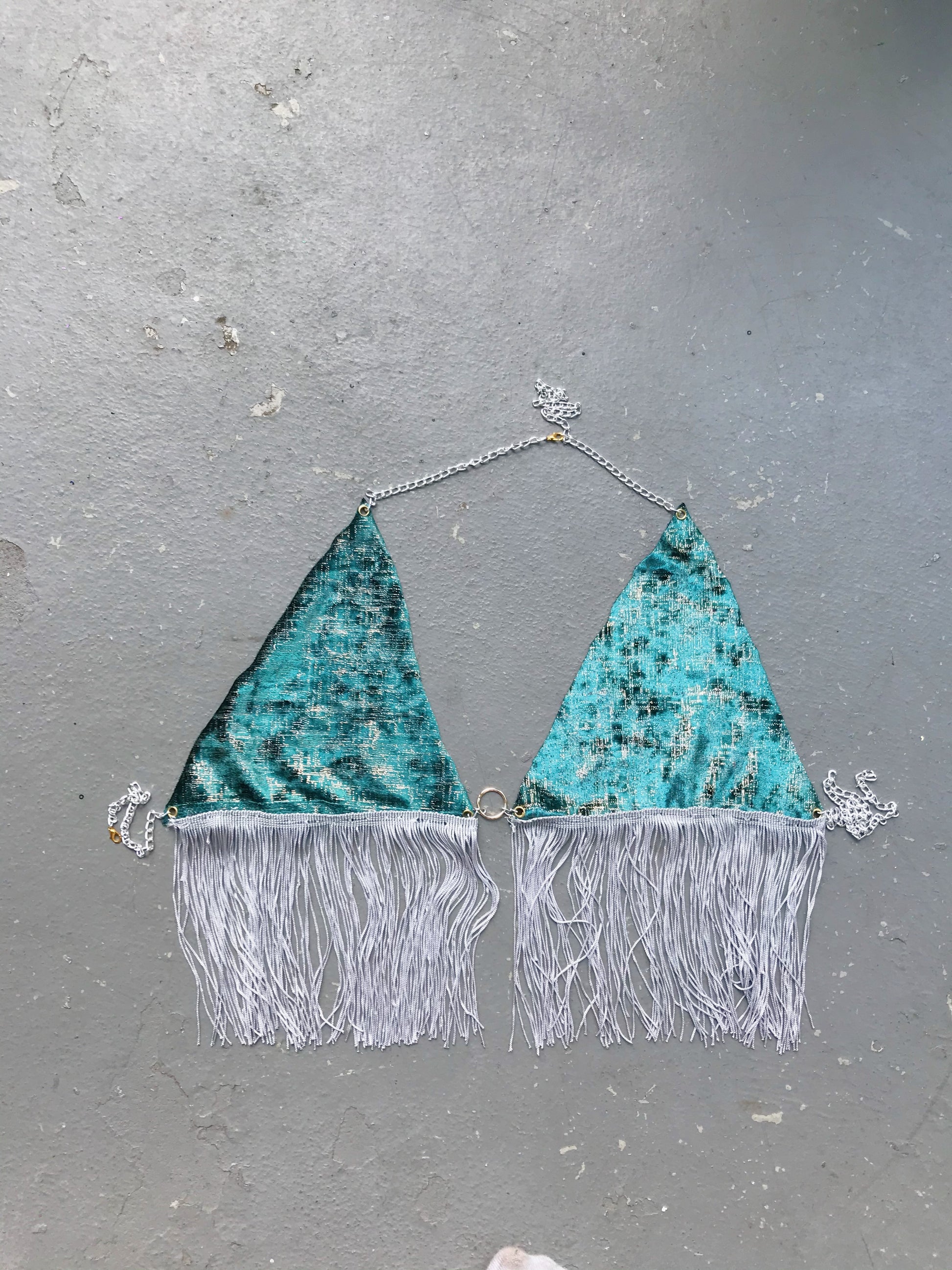 GIZA'S FRINGE TOP - silver