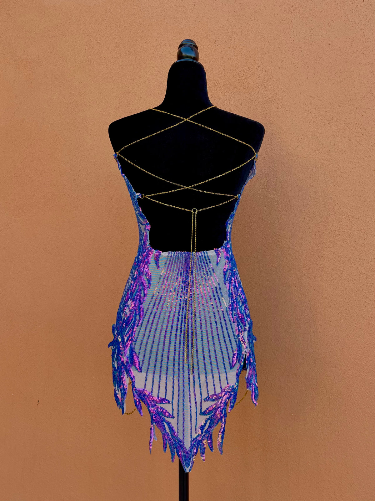 Nefertiti's Night Blue/Pink Iridescent