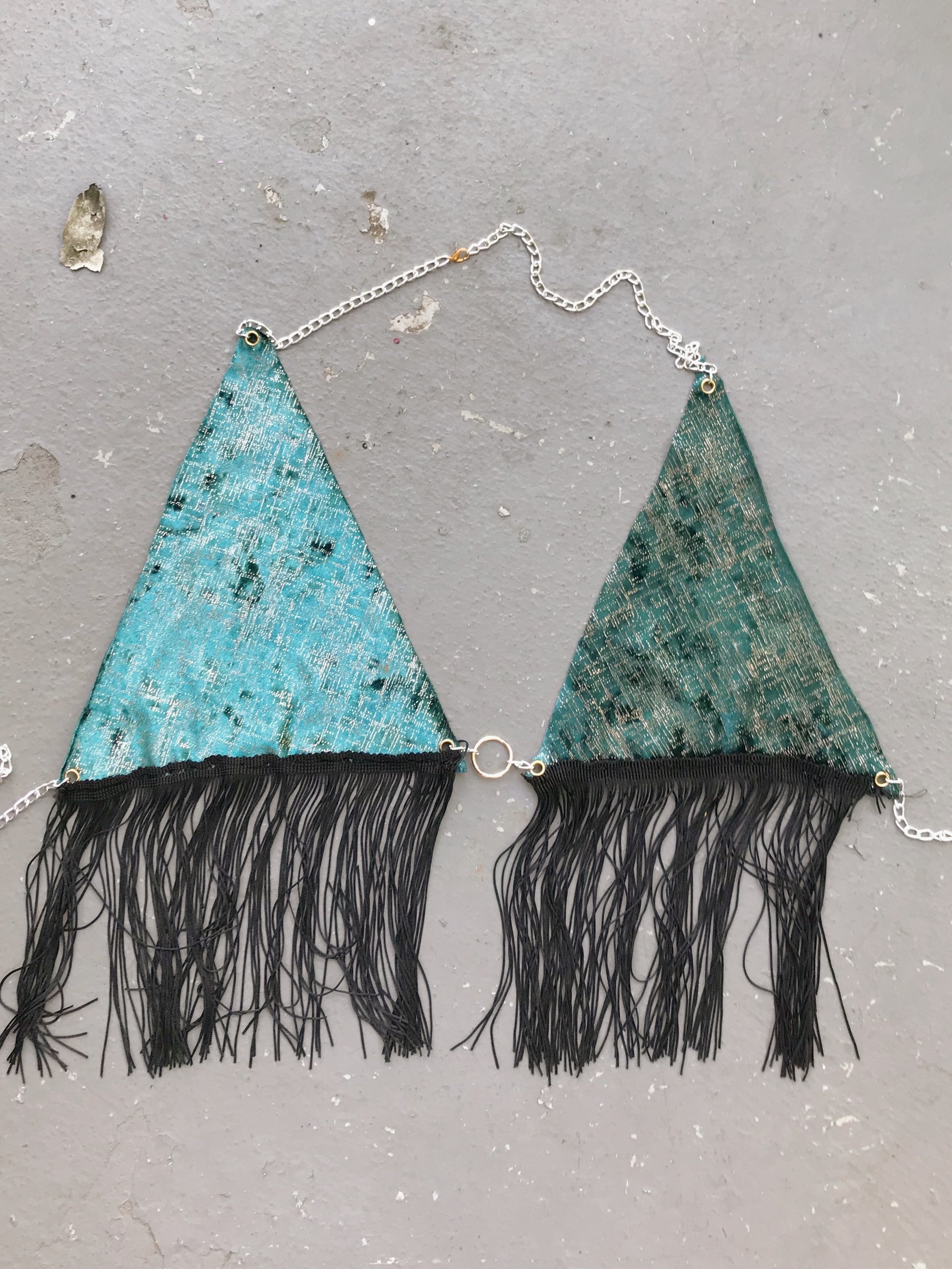 GIZA'S FRINGE TOP - Black