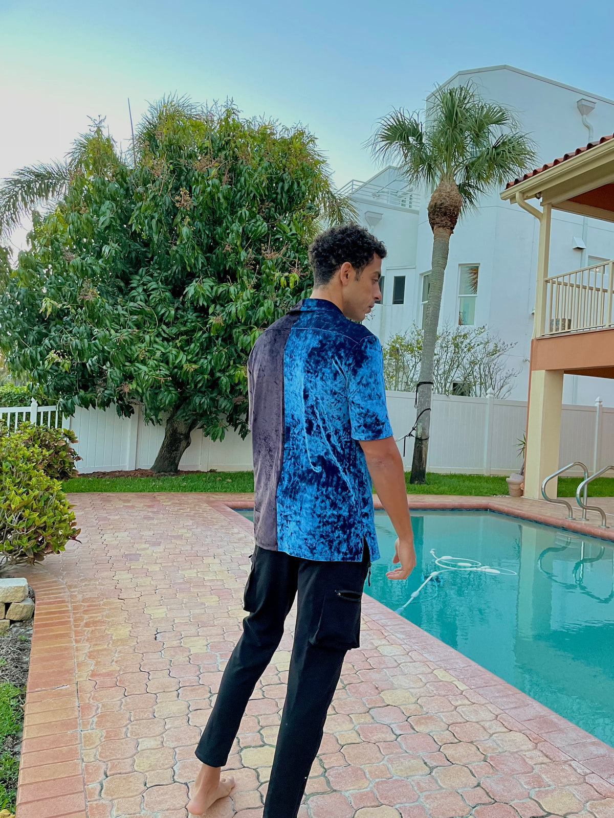 Inverse Button up