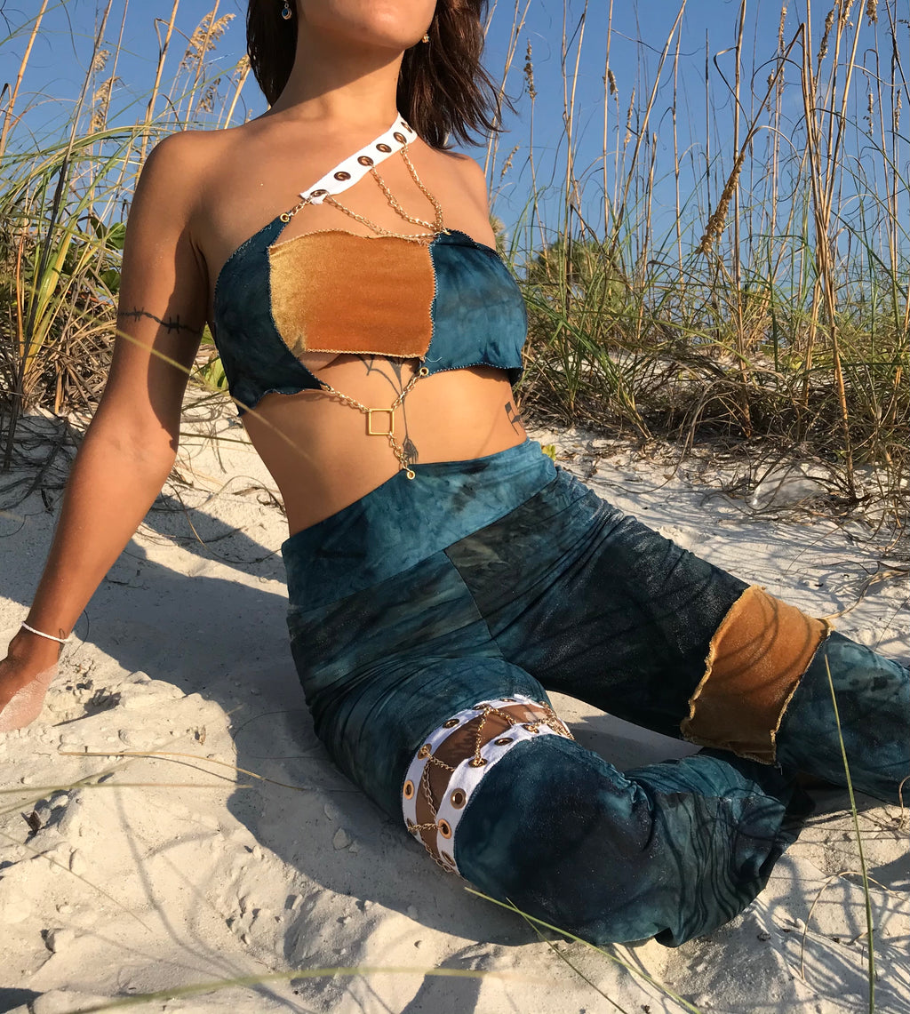 Burnt Skies Set