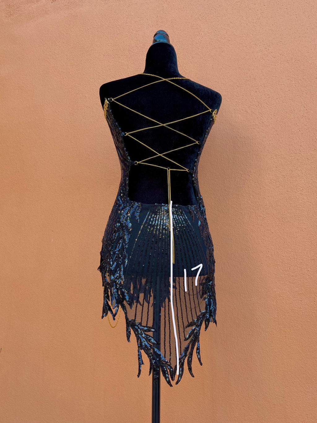 Nefertiti's Night Black