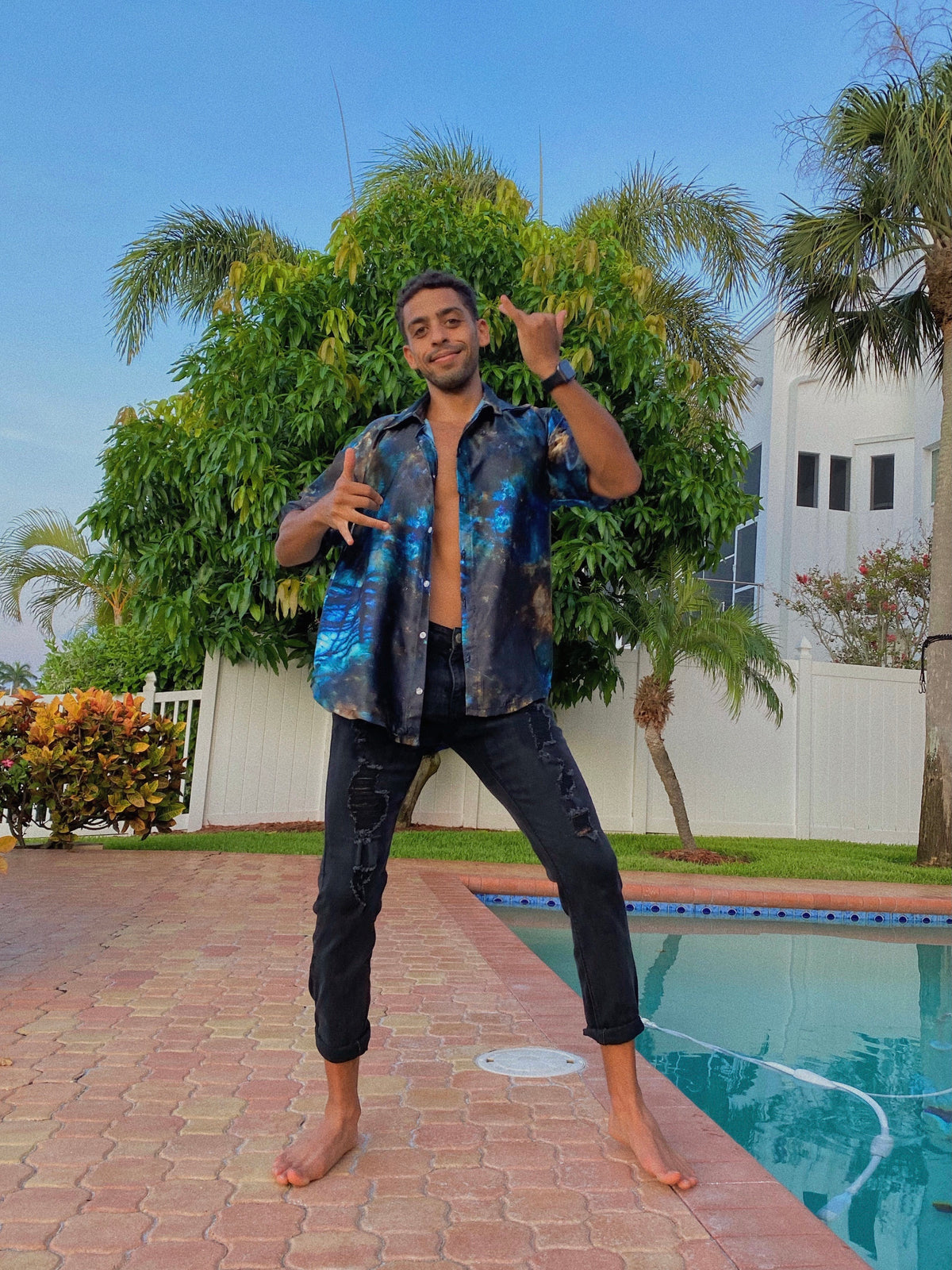 Zarrar Button Up