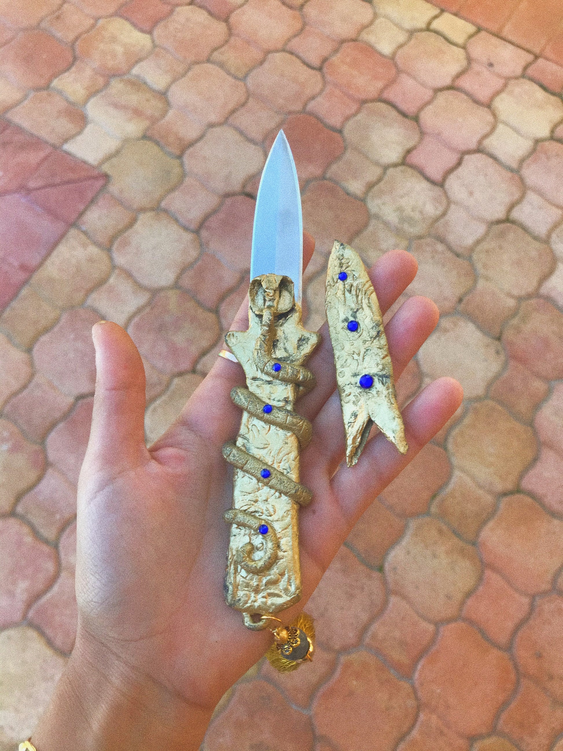 Cobra of Protection Dagger
