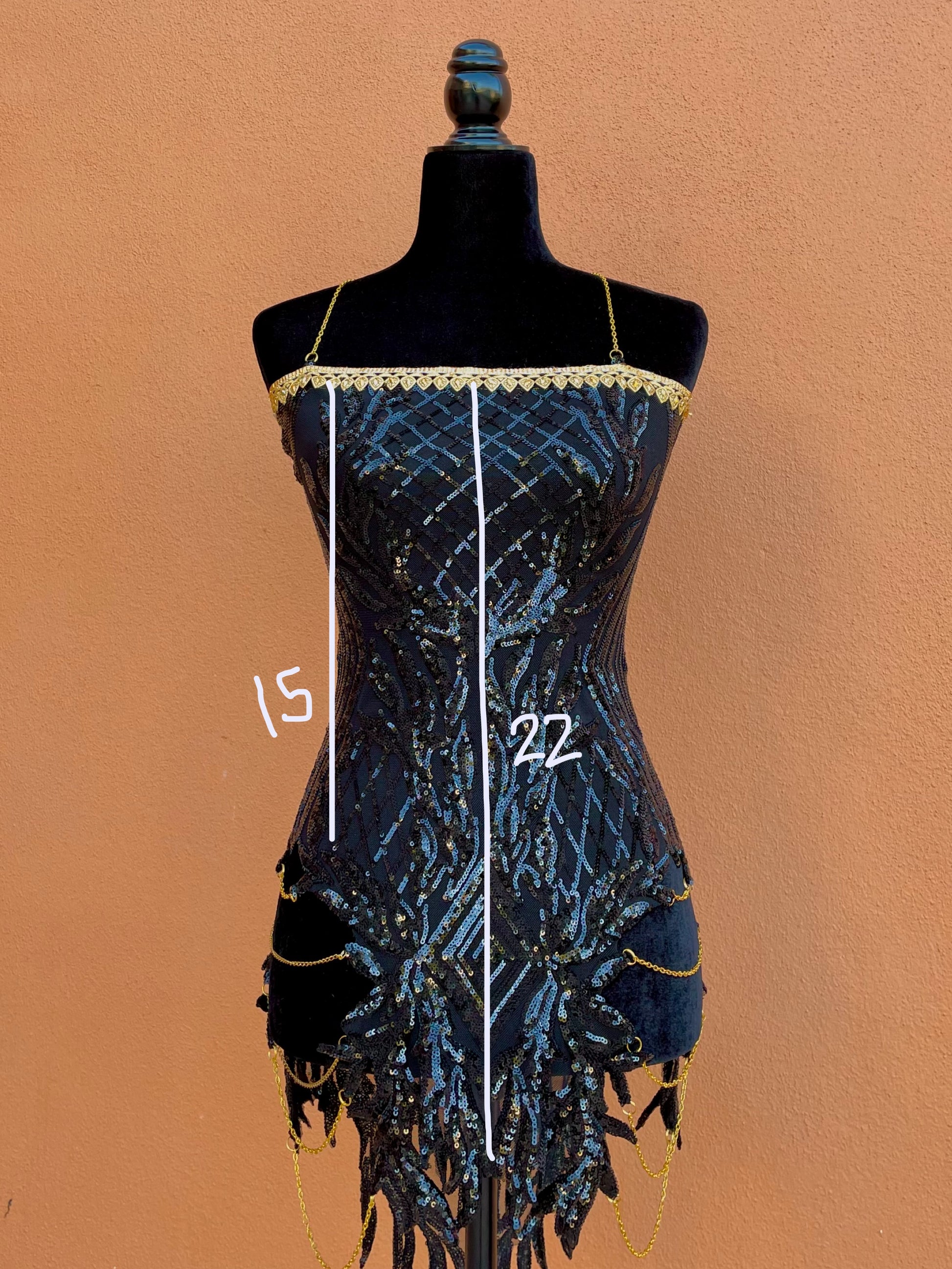 Nefertiti's Night Black